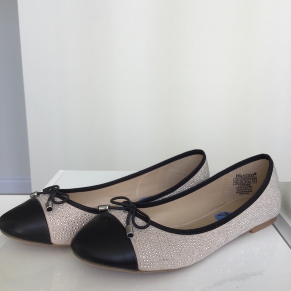 Light beige/black ballerina style light weight flats size 7 1/2 - Picture 7 of 8